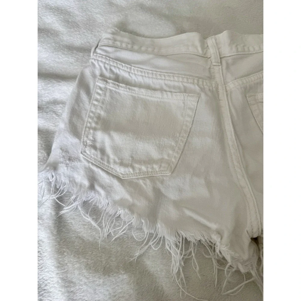 Free People Women's White Denim Loving Good Vibrations Cut Off Shorts Size 27 - Picture 9 of 12